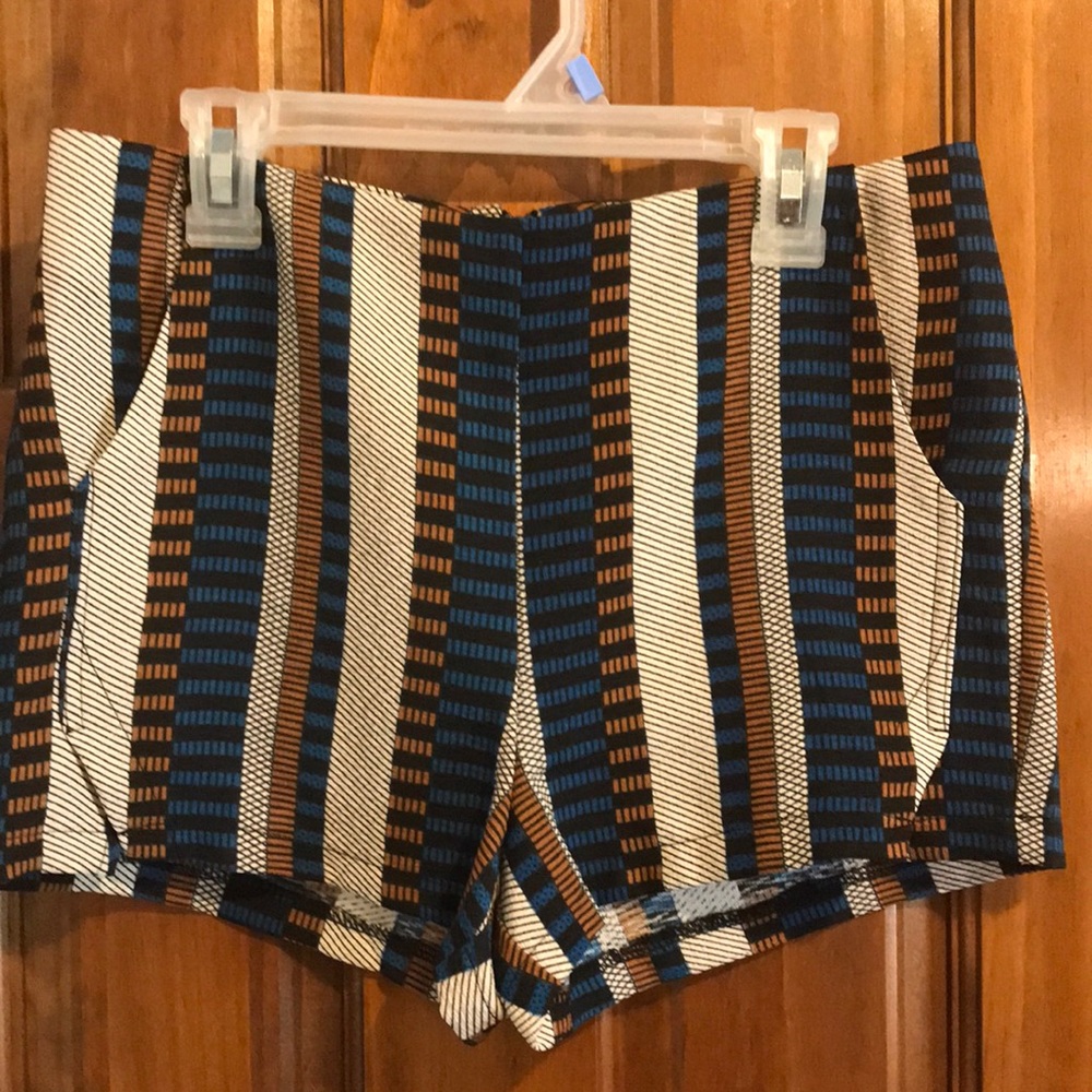 Lumiere Striped Shorts Small NWT